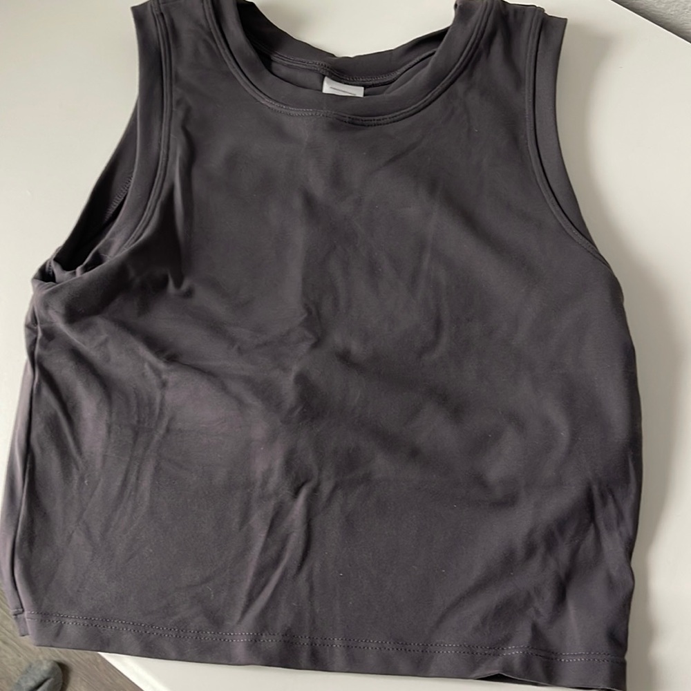 Paragon fitwear Columbia top with built in bra size small